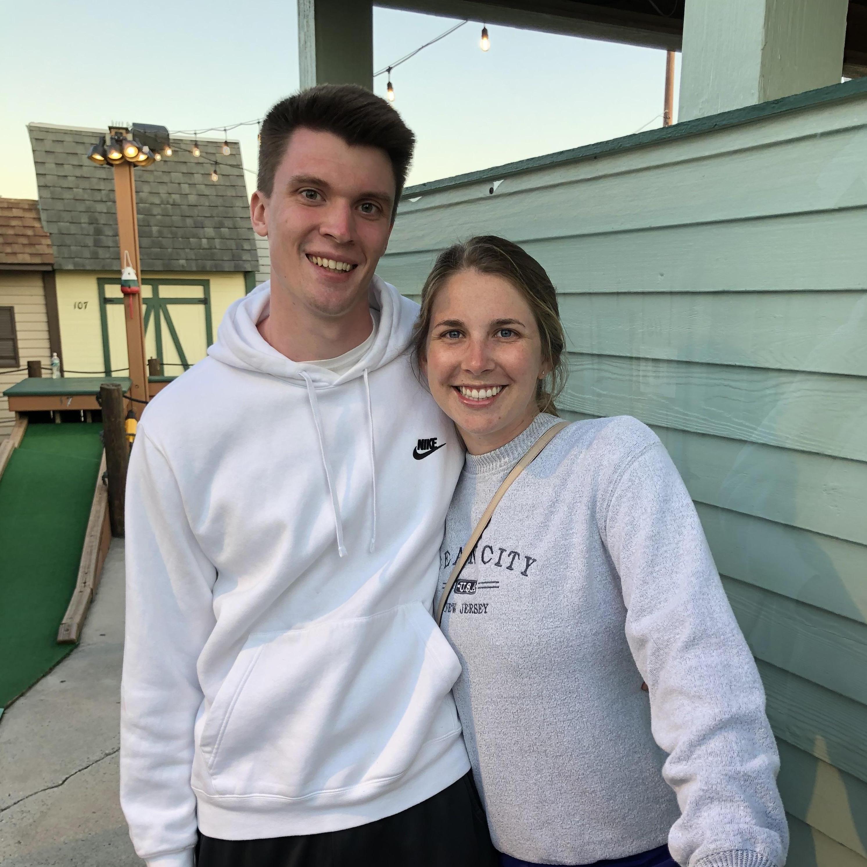 Family mini golf on family vacation at Ocean City New Jersey