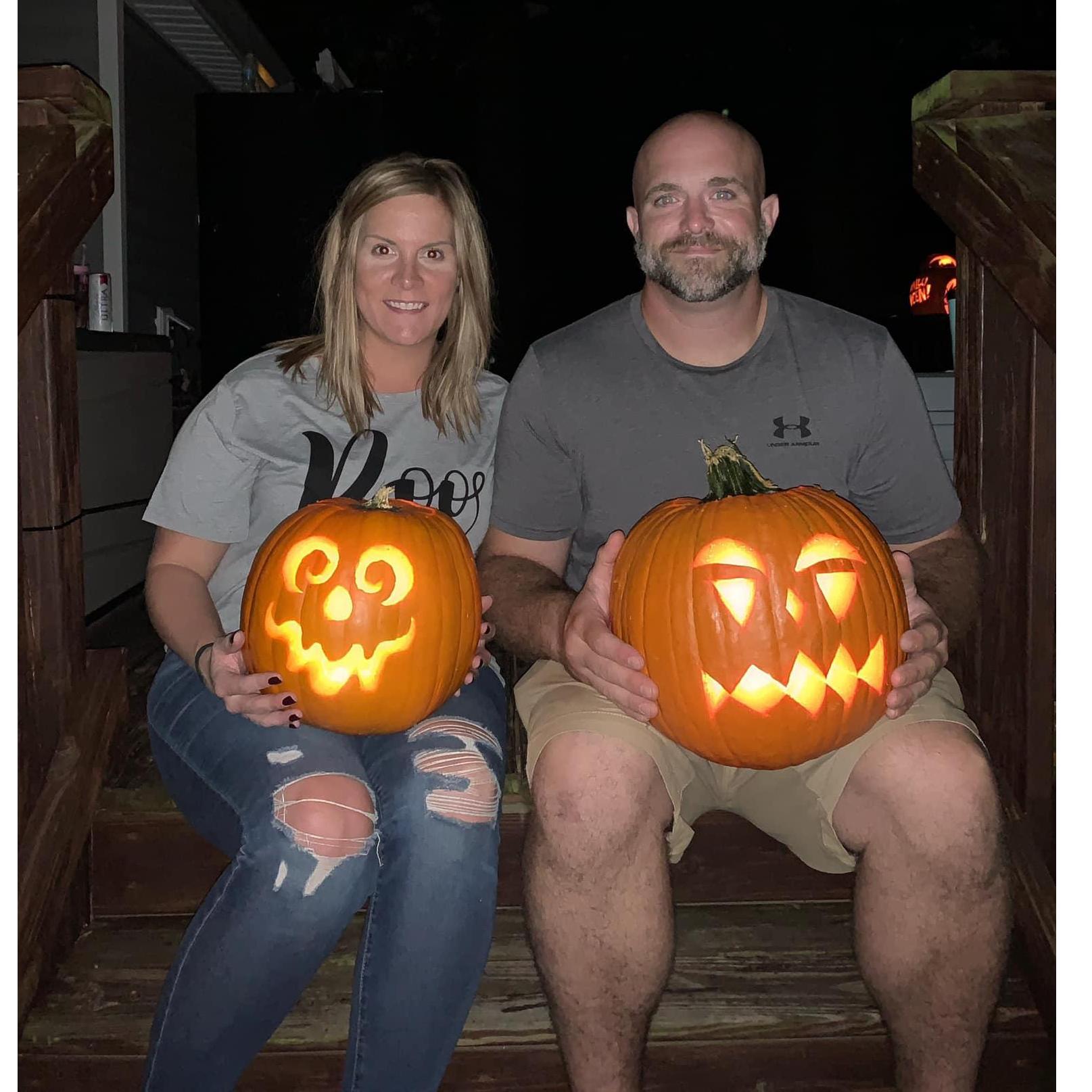 Pumpkin carving, Halloween 2020