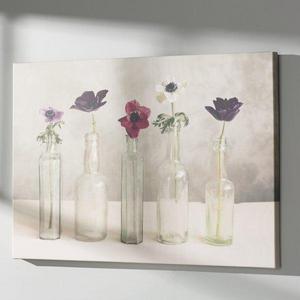 Primavera Photo Graphic Print on Canvas in Gray
