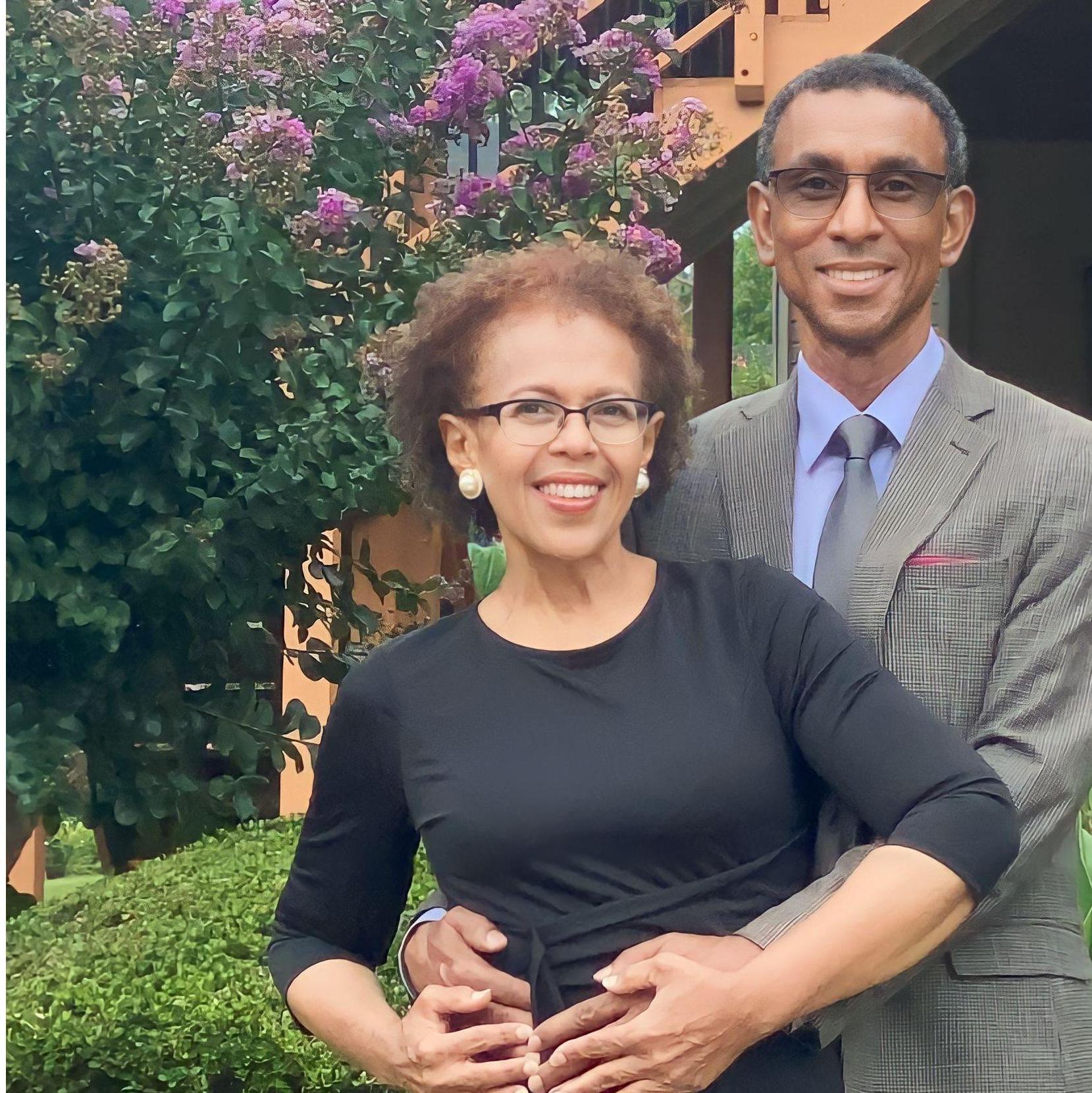At Yvette's dear cousin Yvonne's lovely home near ATL. Hummingbirds were hovering about in the background!