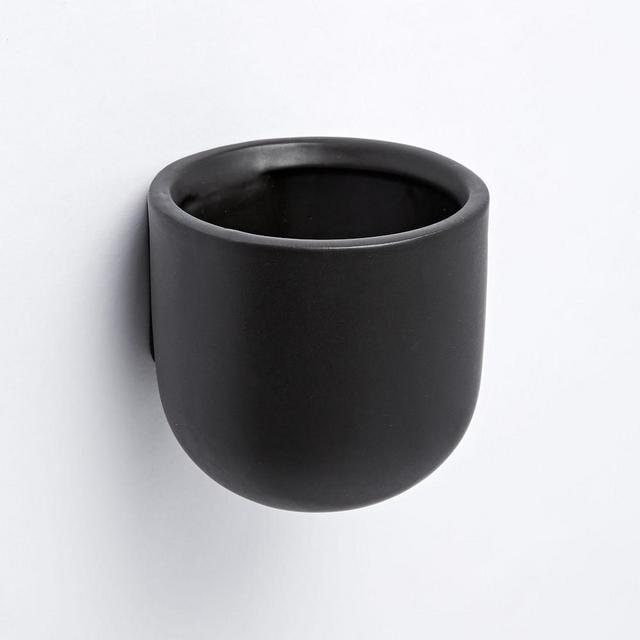 Ceramic Wallscape Planter, Black, 4"