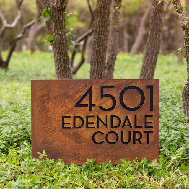 Hyde Park Yard Sign - Customizable Modern Steel Address Sign with Stakes