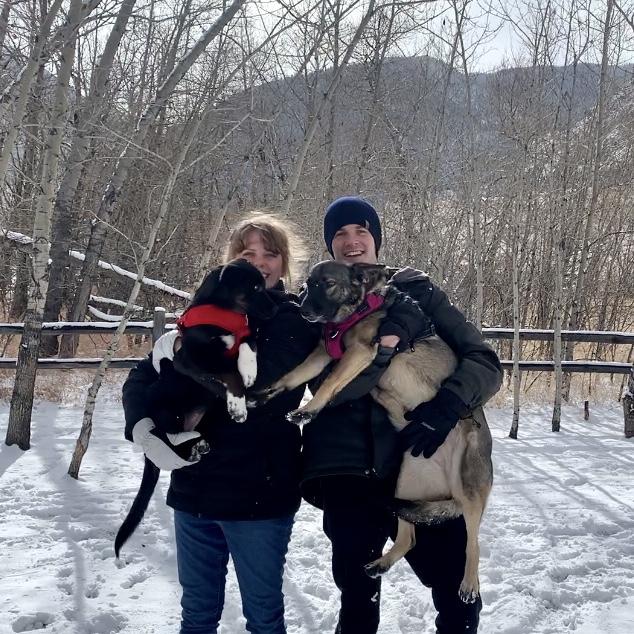 Winter 2022 with Luna and Daphne!