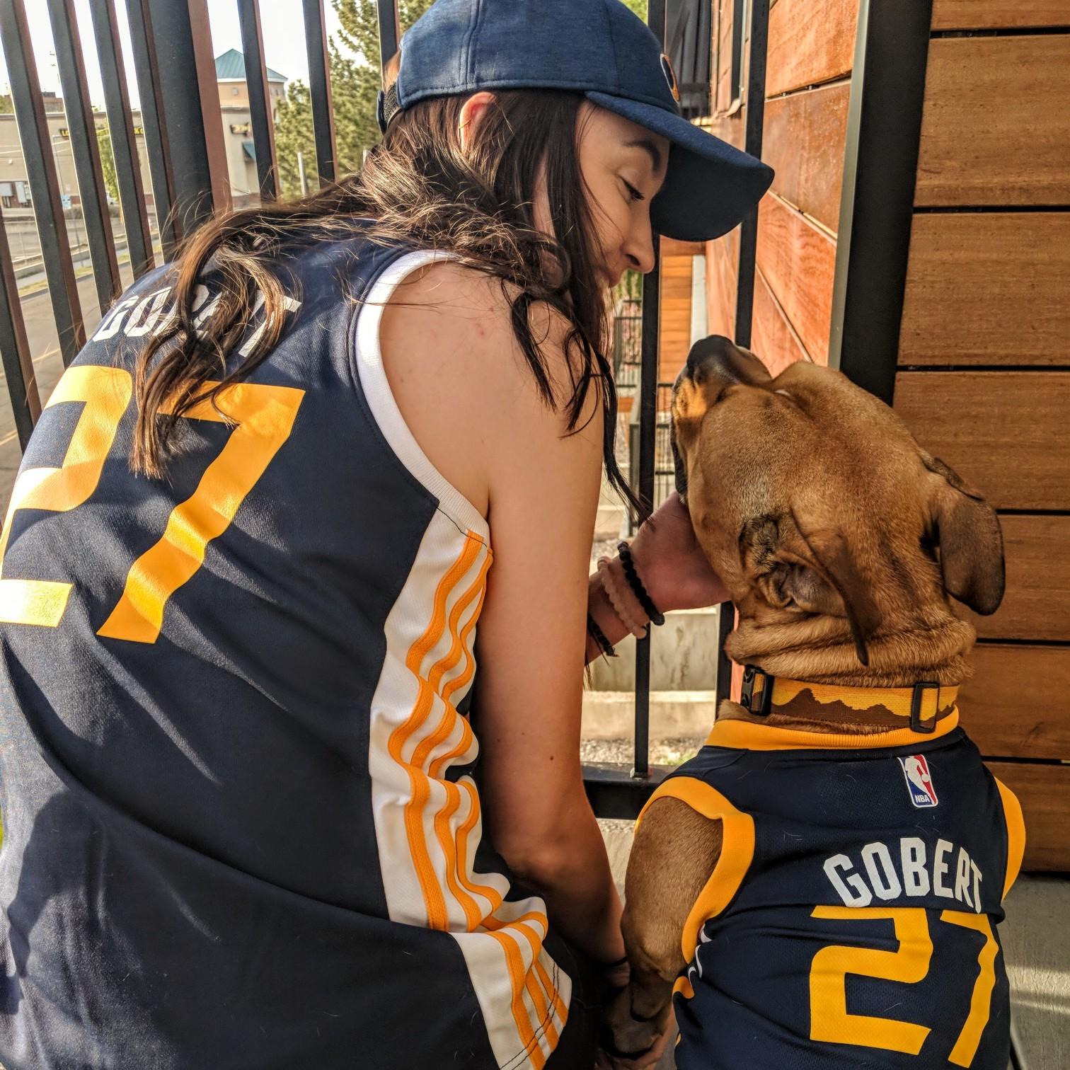 We are a Utah Jazz family! #takenote