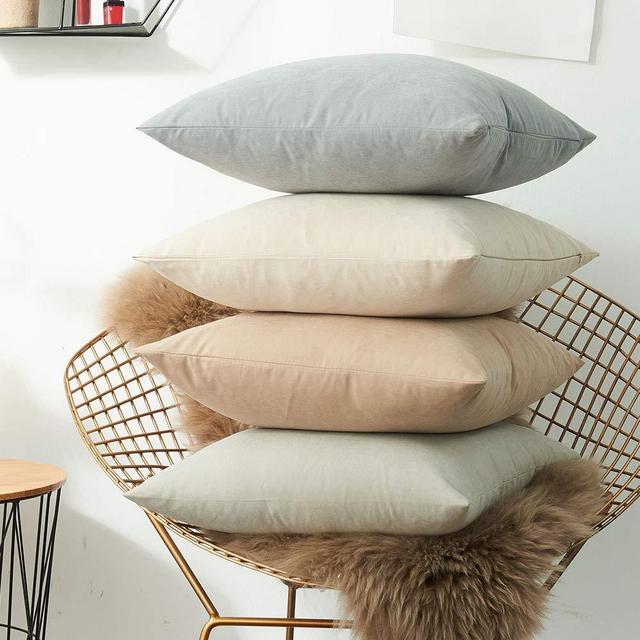 WEMEON Pack of 4，Velvet Decorative Throw Pillows Covers, Solid Color Soft Decorative Square Throw Pillow Cover 18x18inch，Home Decor Decorations for Sofa Bedroom Car Couch,Neutral,