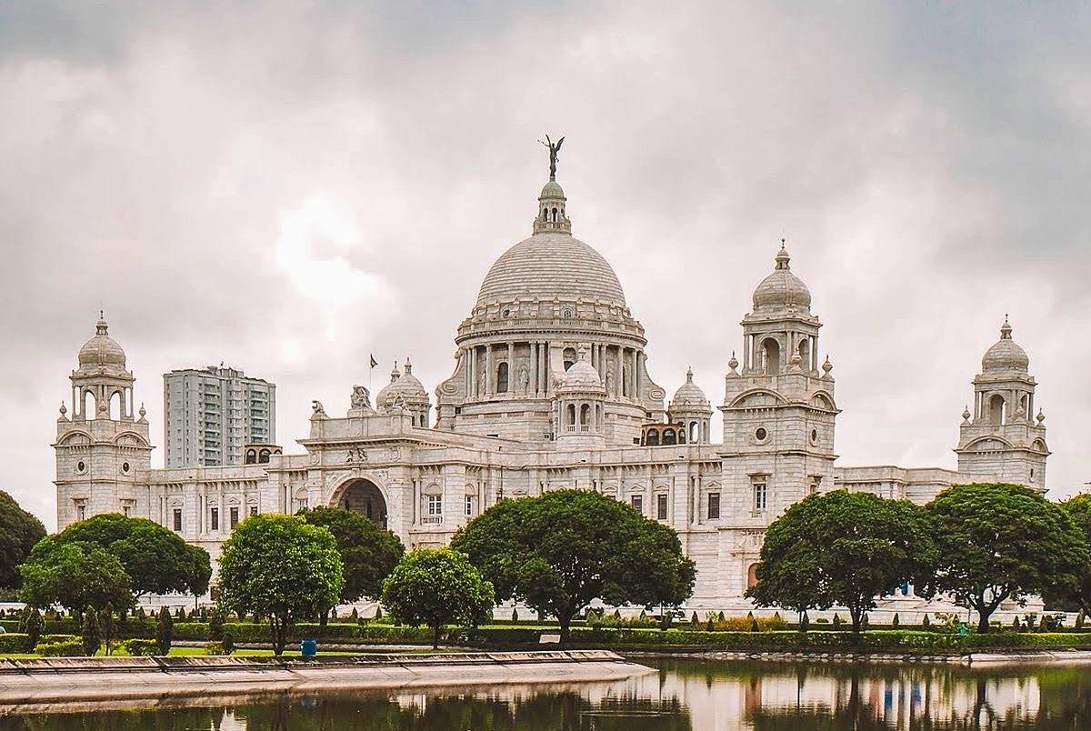 The Wedding Website of Upasana Ghosh and Saurabh Anand