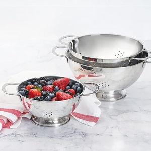 Le Creuset Set of 3 Stackable Colanders, Large, Stainless Steel