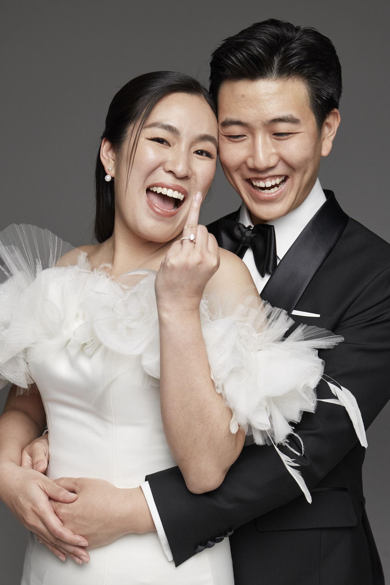 The Wedding Website of Ginwoo Pak and Belle Jiyarom