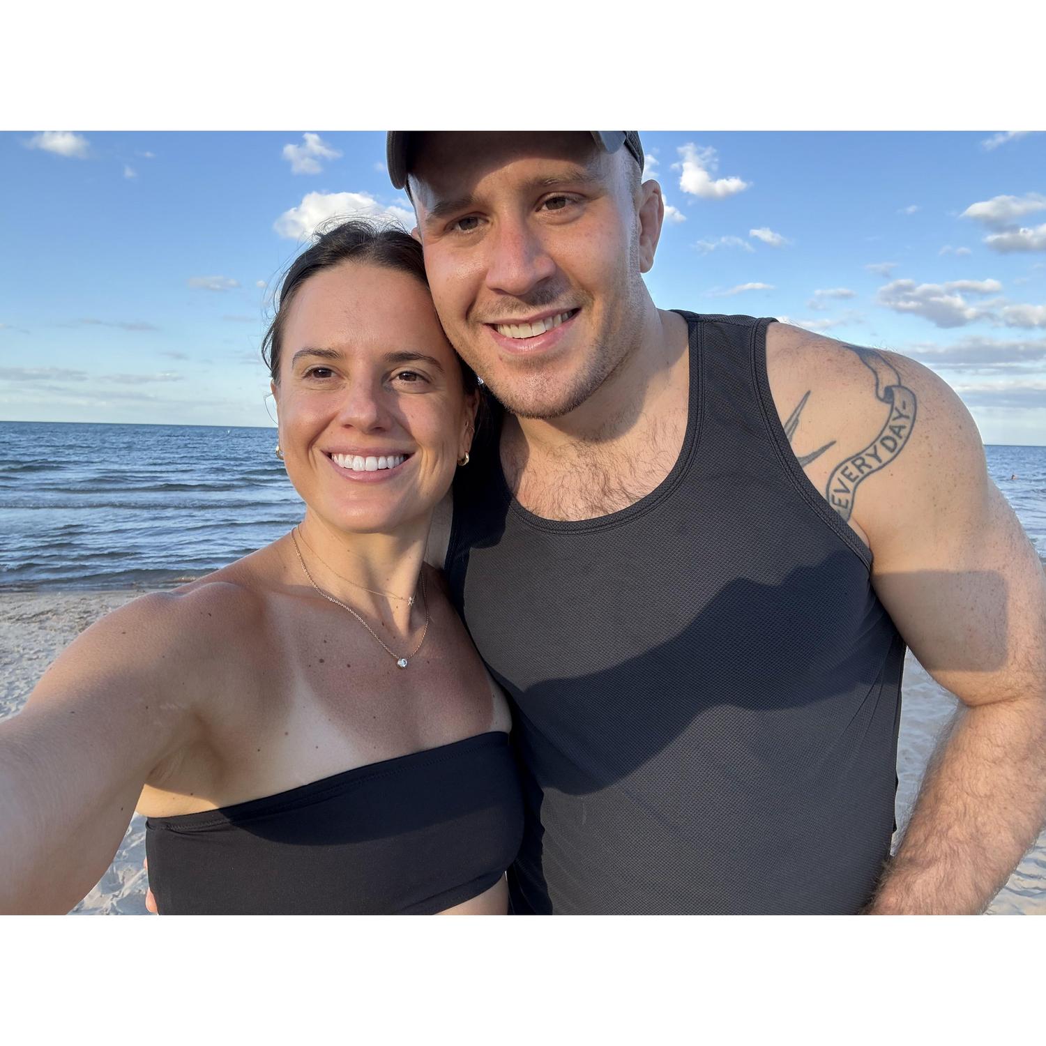 Summer Sunday stroll to the lake for a quick dip and frisbee, August 2025
