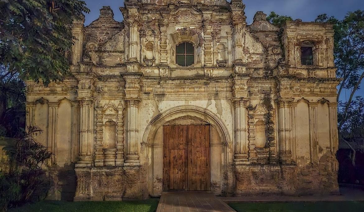 The Wedding Website of Daniela Castañeda and Justin Bailey