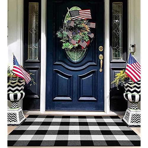 EARTHALL Buffalo Plaid Outdoor Rug 27.5 x 43 Inches Cotton Hand-Woven Checkered Front Door Mat, Outdoor Rugs for Layered Door Mats Porch/Front Porch/Farmhouse Black and White