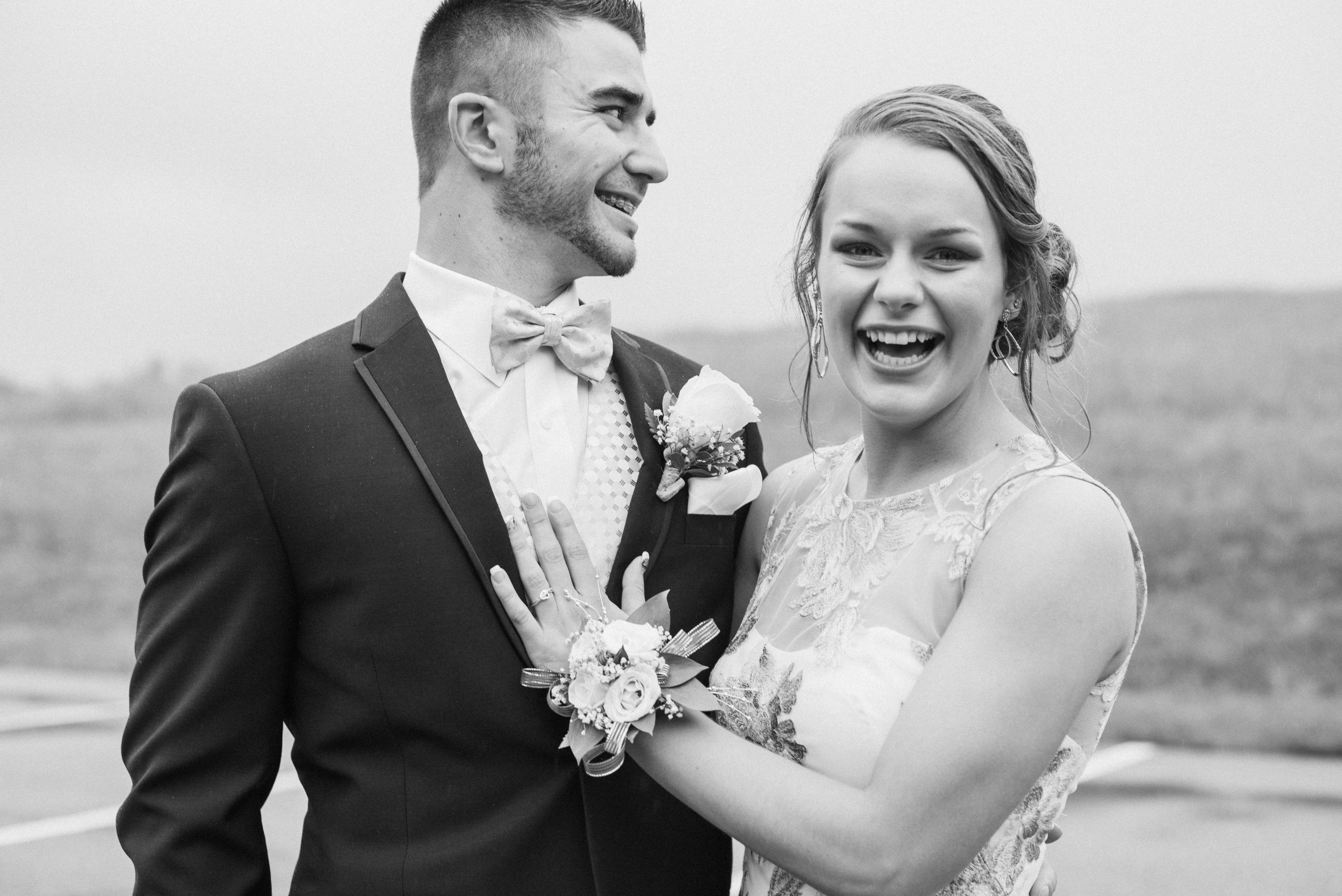 The Wedding Website of Victoria Lynne Barnsley and Gunther James Guay