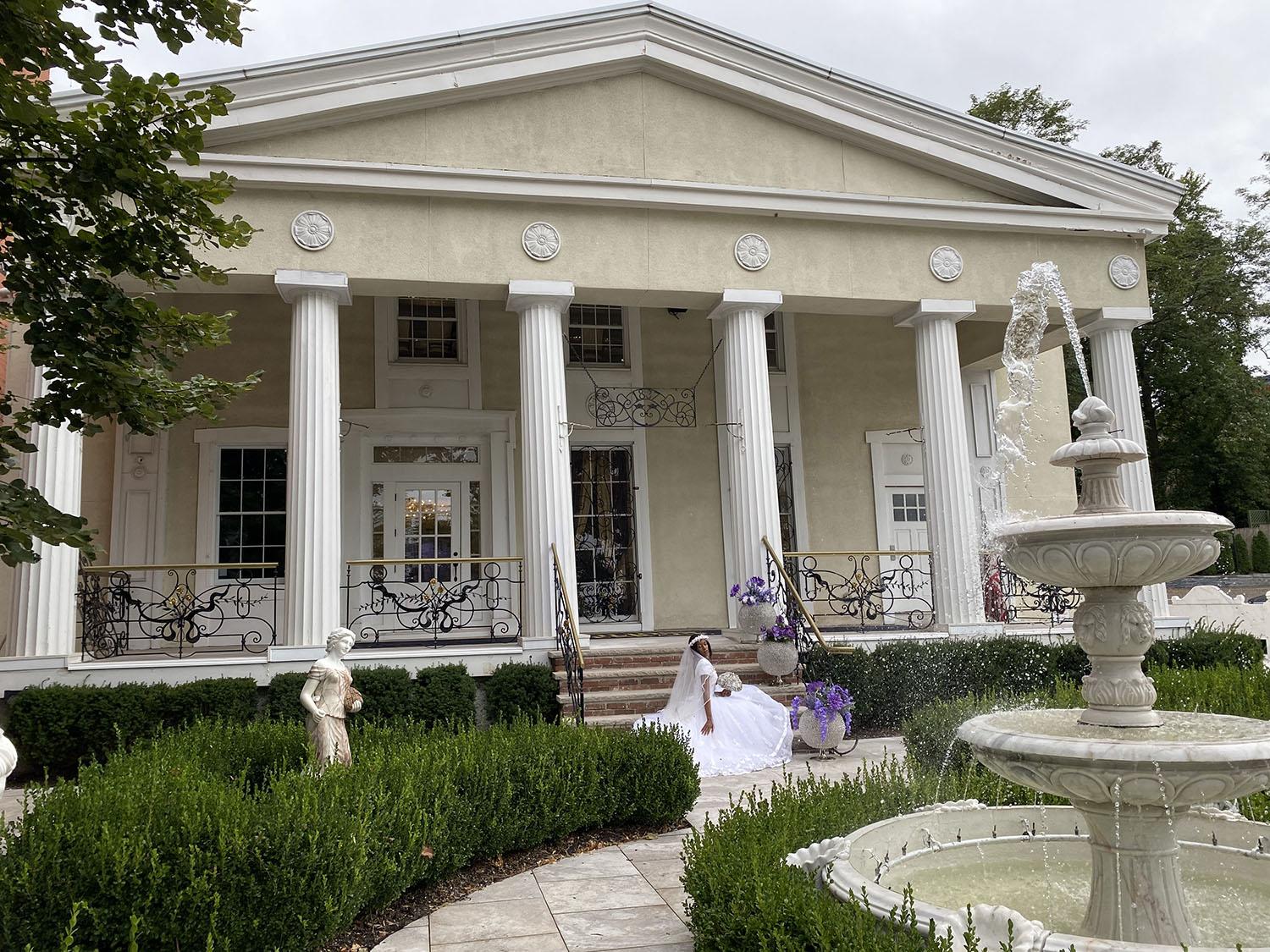 The Wedding Website of Maritza Mejia and Luke McGeehan