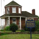 Searight Toll House & Museum