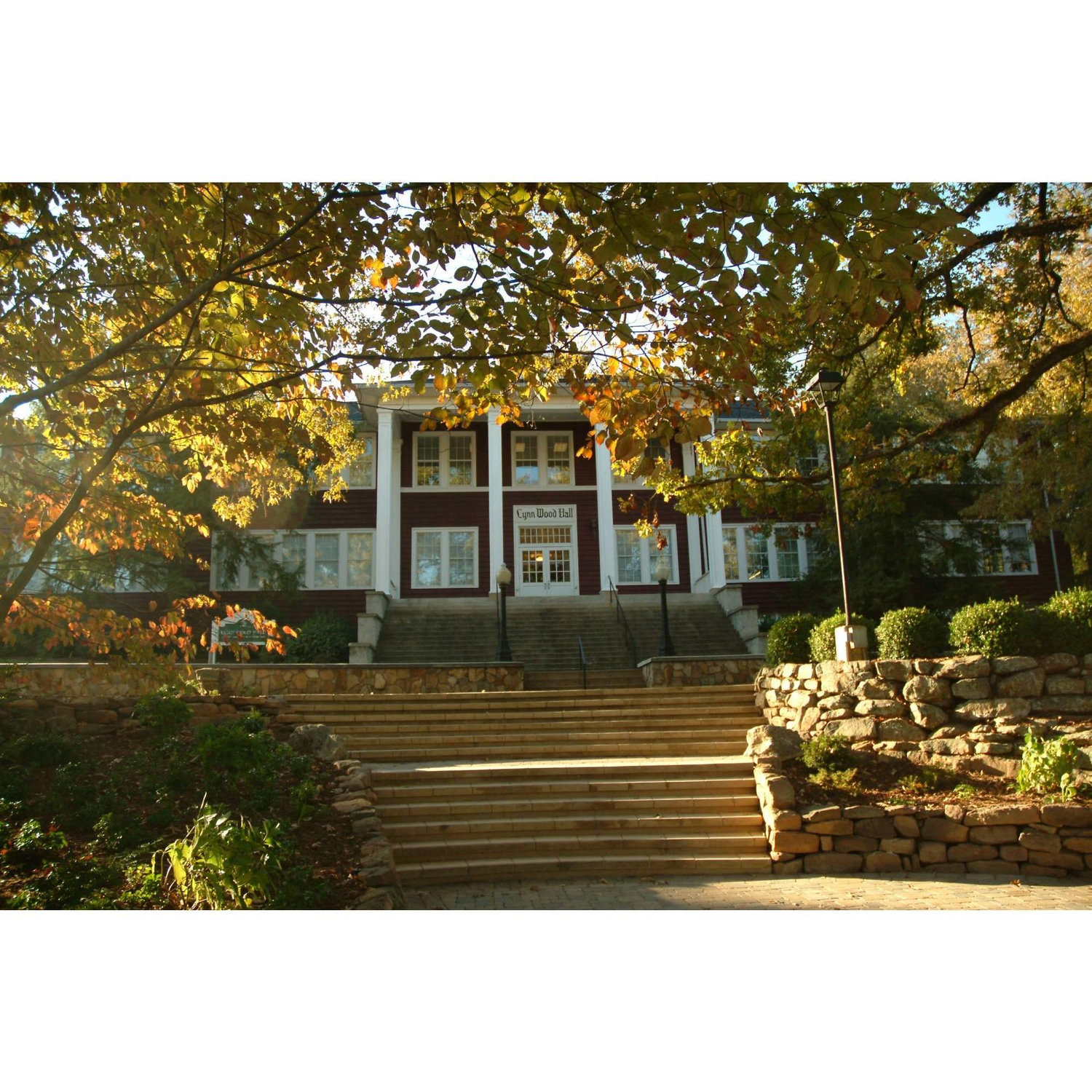 Southern's Lynn Wood Hall, where we first held hands  ...  as a handshake, meeting each other for the first time during freshman orientation (July 2018)