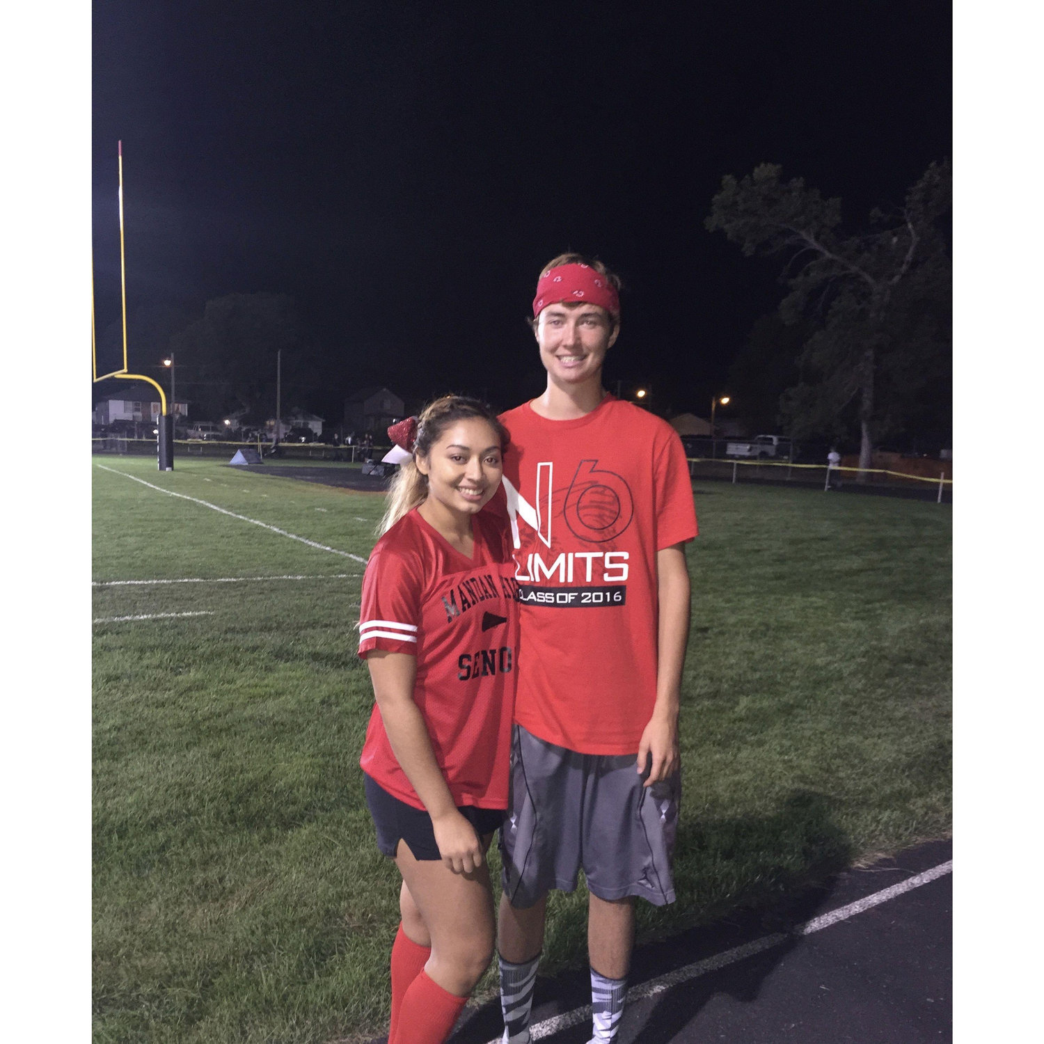 High School Sweethearts 👩‍❤️‍👨