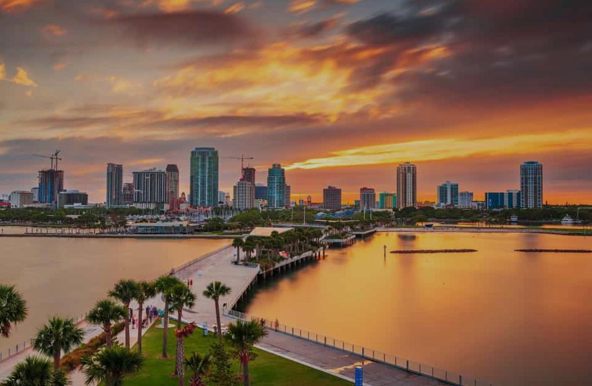 The Wedding Website of Ashley Snyder and Jesús Campillo