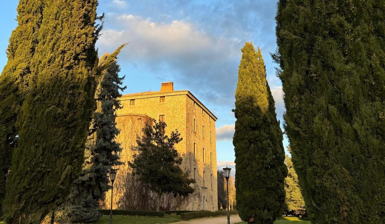 Hero Slideshow Image 1