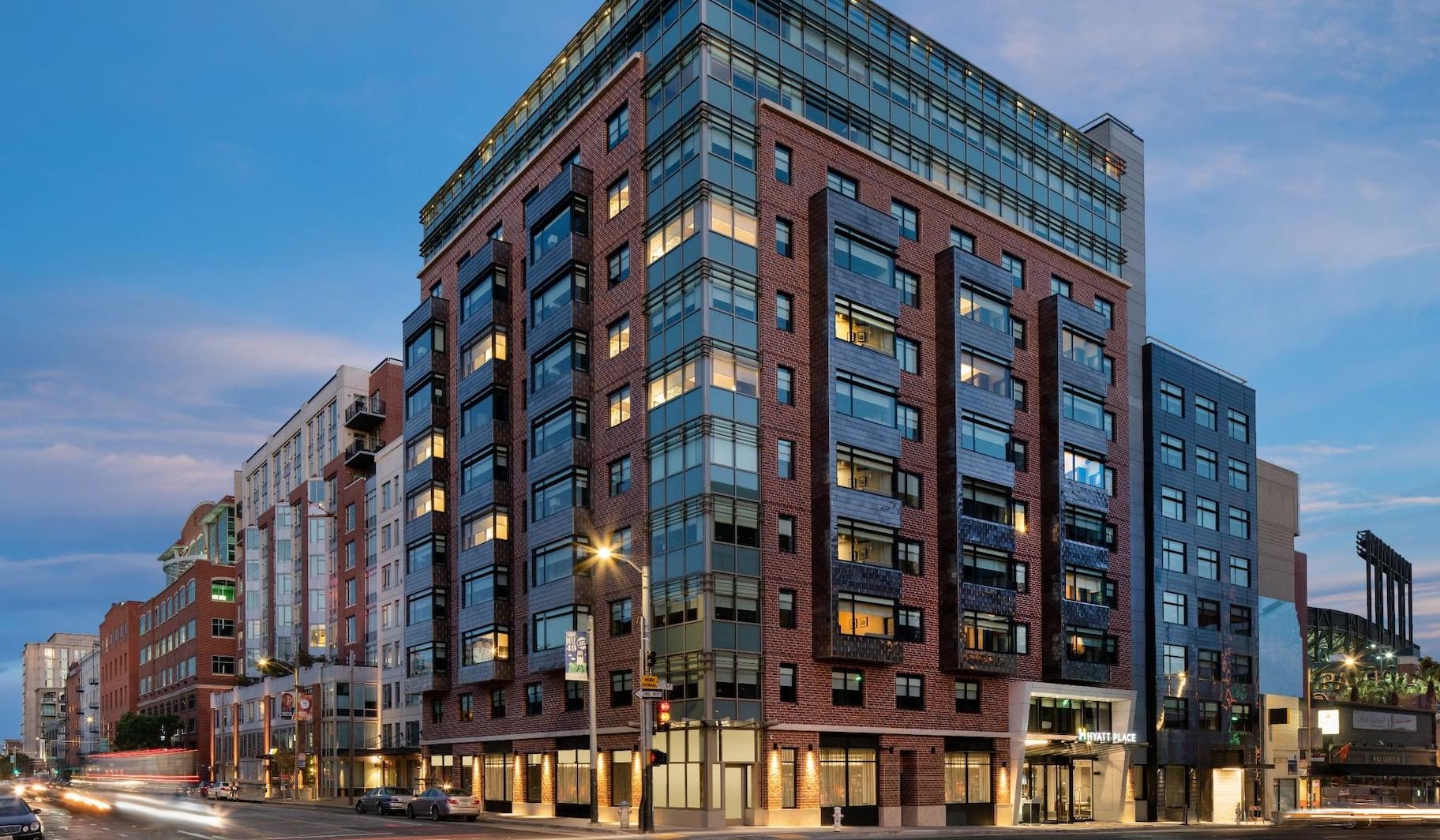 The Wedding Website of AJ Gonzales and Ryan Taylor