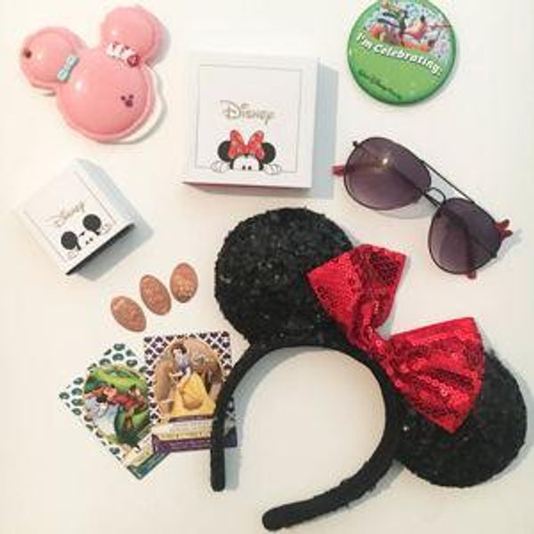 Souvenirs on Honeymoon
