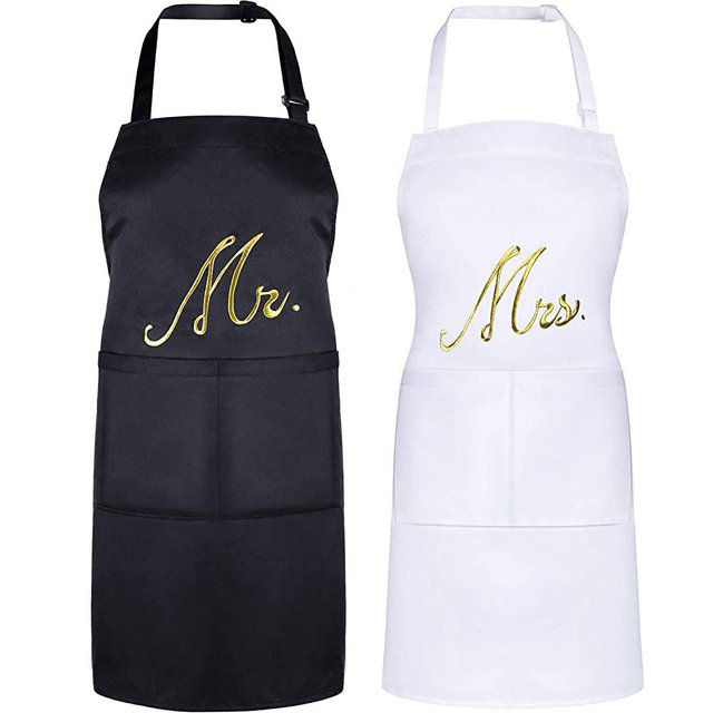 2 Piece Mr. and Mrs. Kitchen Apron Set Couple Aprons Matching Engagement Wedding Anniversary Bridal Shower Gift for Bride