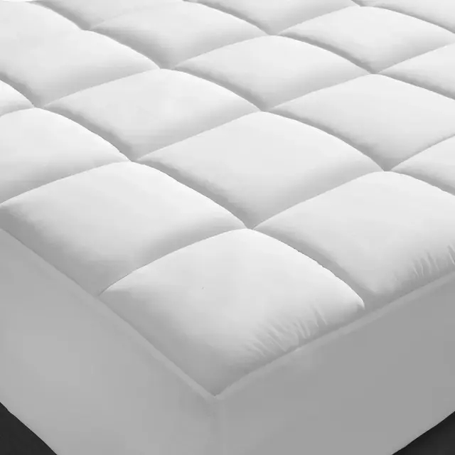 Wamsutta® Dream Zone® 825-Thread-Count Queen Mattress Pad