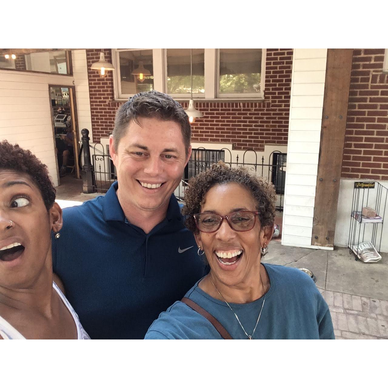 Meeting up with Mom Mae (New Braunfels, Aug. 2018)