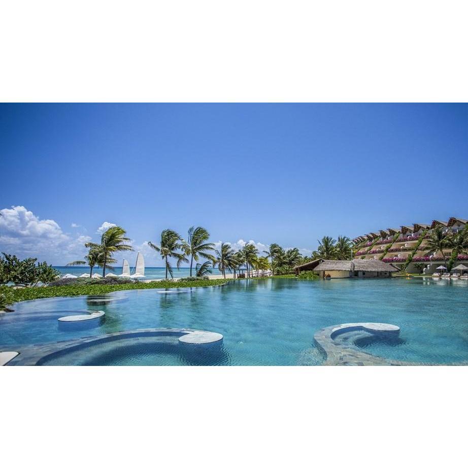 Pool at Ambassador