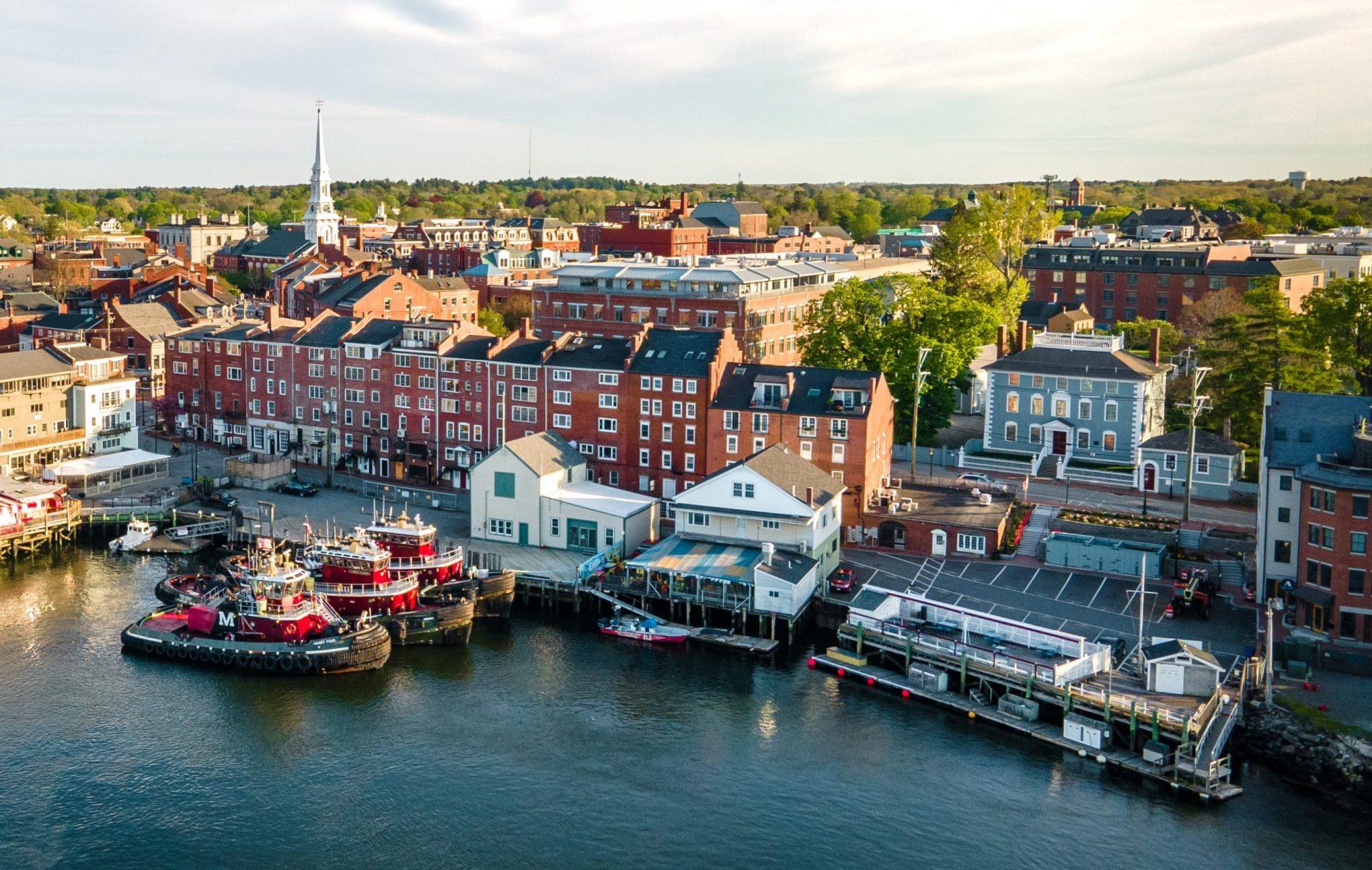 The Wedding Website of Elizabeth Kowash and Tanner Robinson