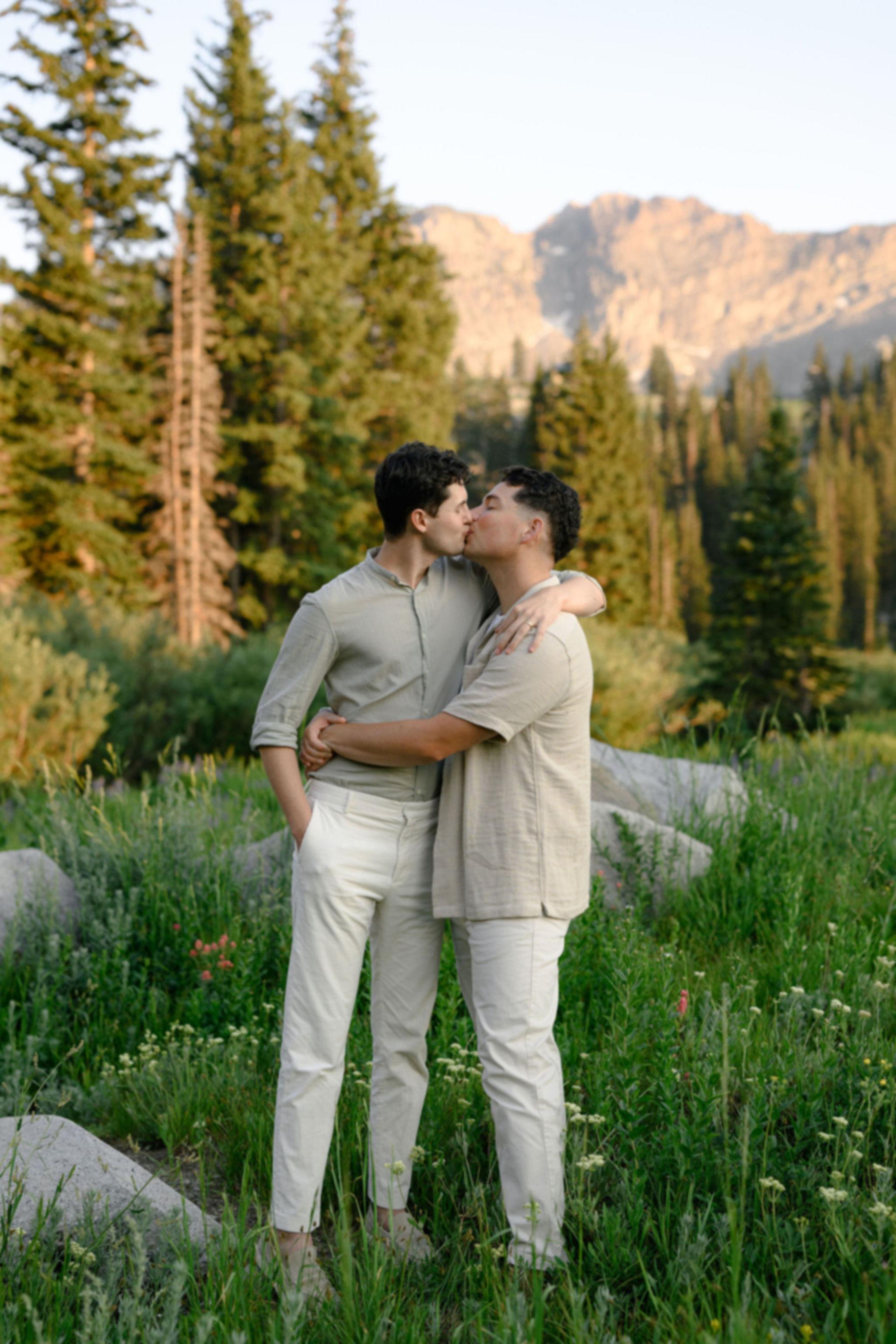 The Wedding Website of Benjamin Gregoire and Rylan Hermansen