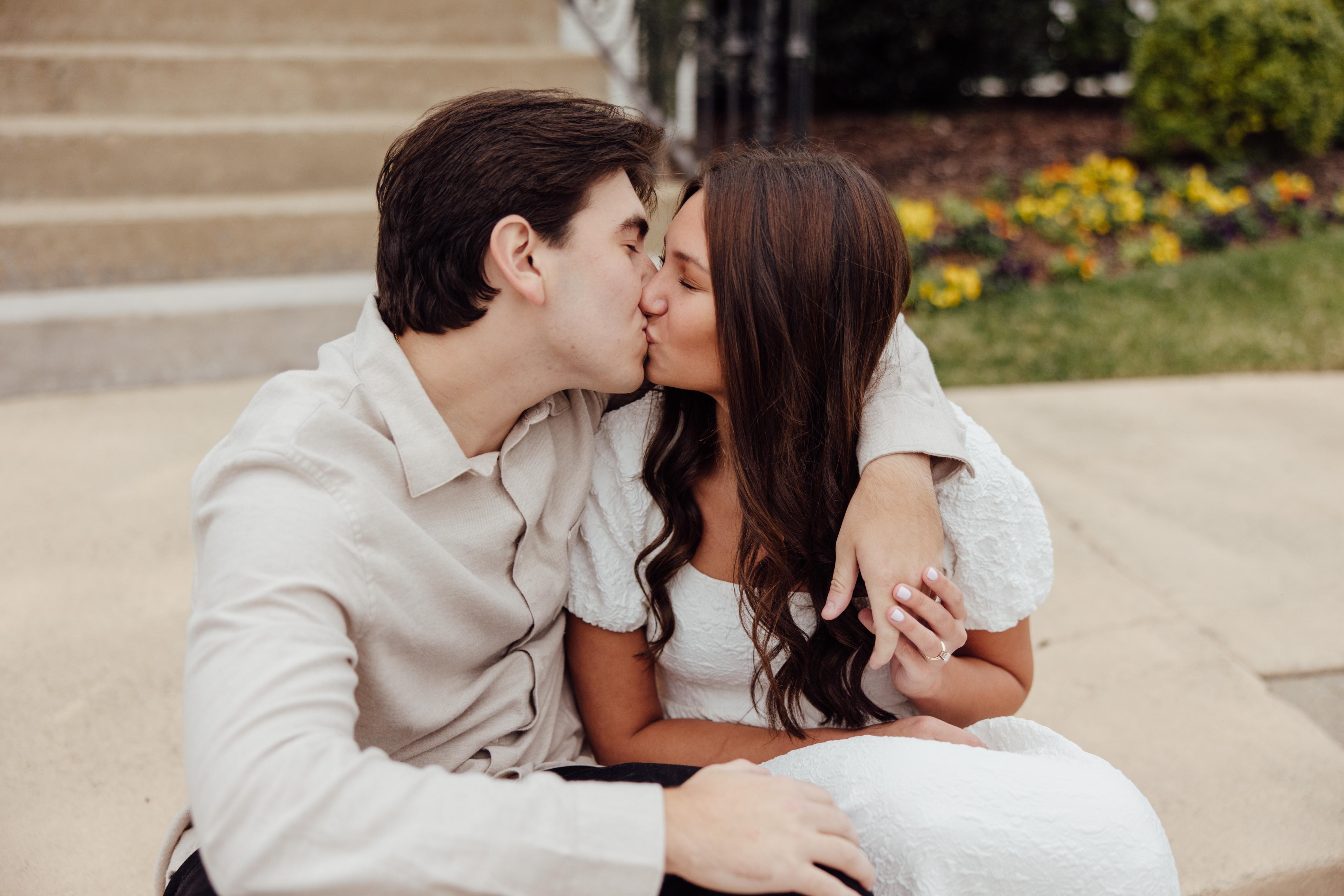 The Wedding Website of Ashleigh Shores and Zack Logsdon