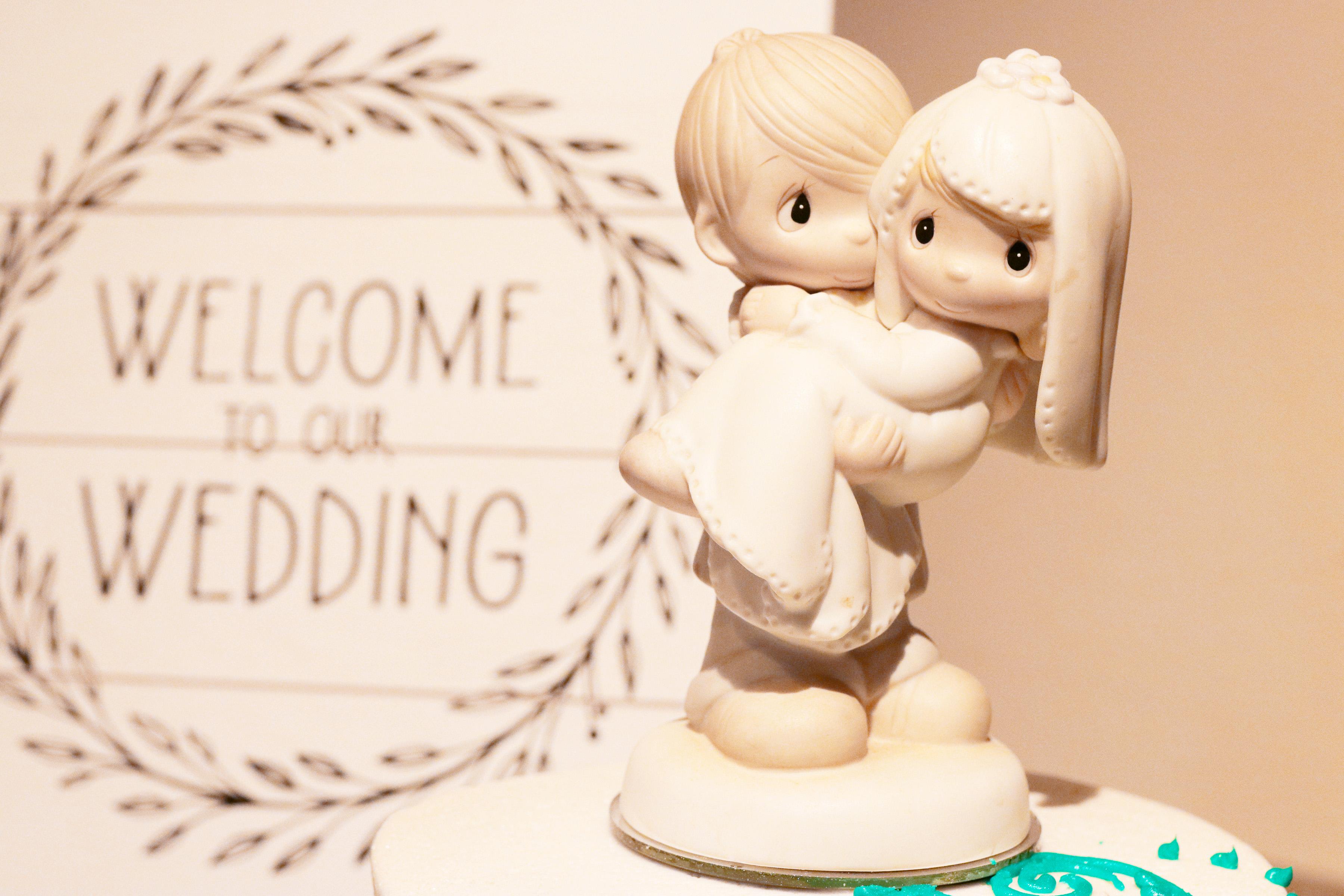 The Wedding Website of June Voramalee and Austin Brehmer