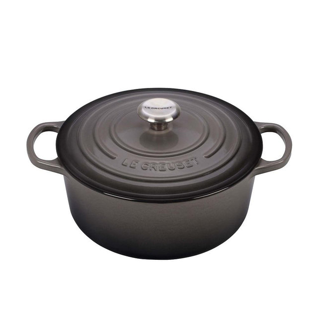 Le Creuset Round Dutch Oven, Oyster, 5.5 qt.