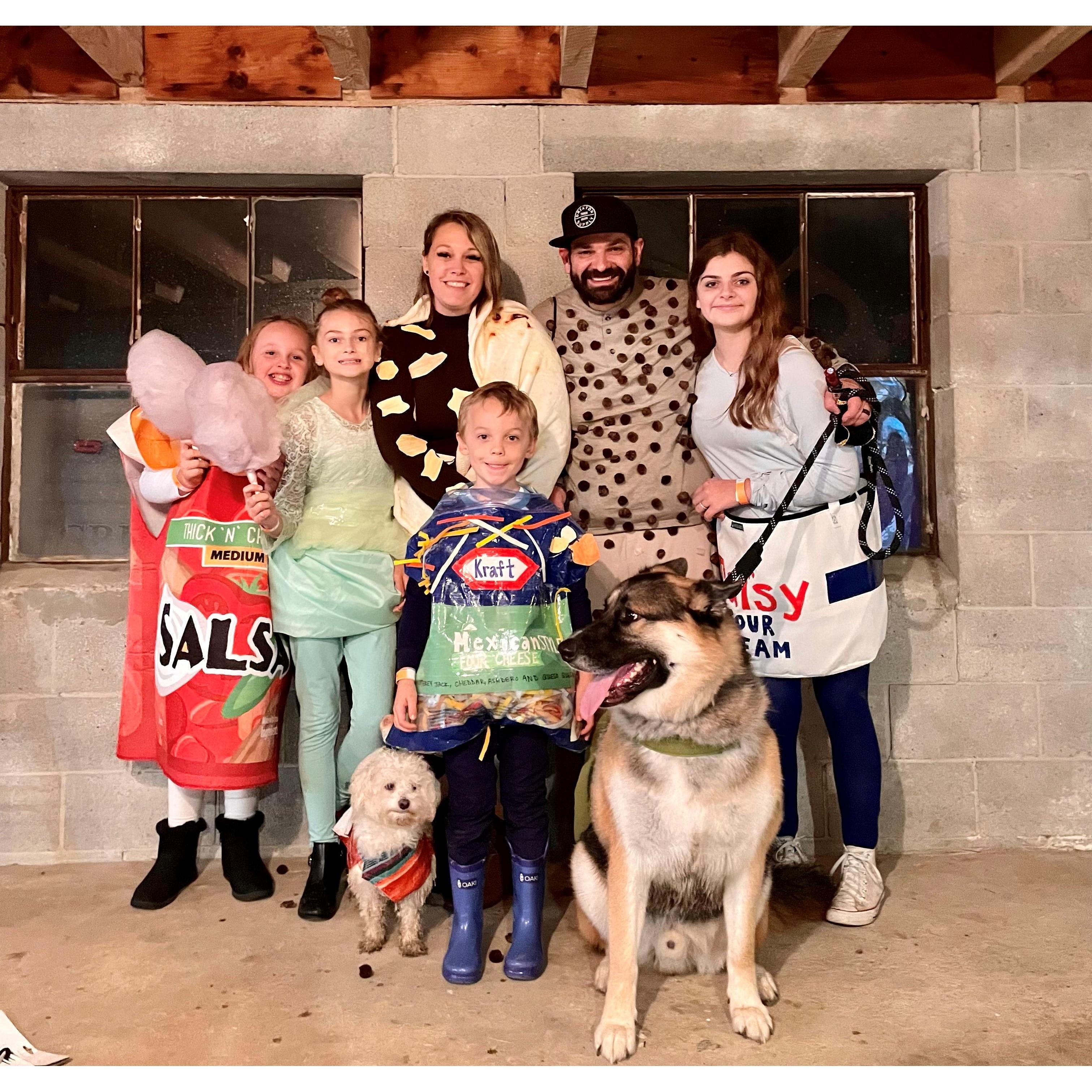 Taco Loving Family- 1st Place Group Costume 2021!