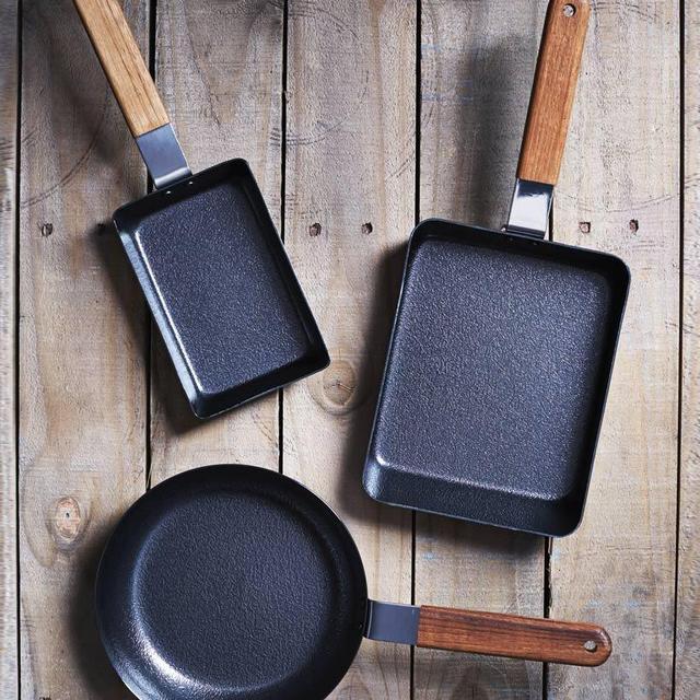 Square Tamagoyaki Omelet Pan - Small Koizumi Studio