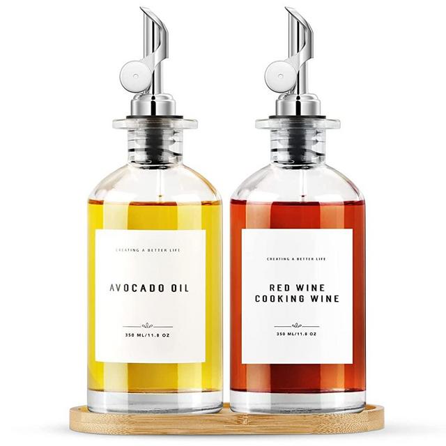 Olive Oil Dispenser Bottle with Bamboo Tray, GIXSEGIE Oil and Vinegar Dispenser Set w.Metal Pour Spout, Coffee Syrup Dispenser, Olive Oil Cruet Cooking Oil Dispenser, Oil Container Bottles for Kitchen