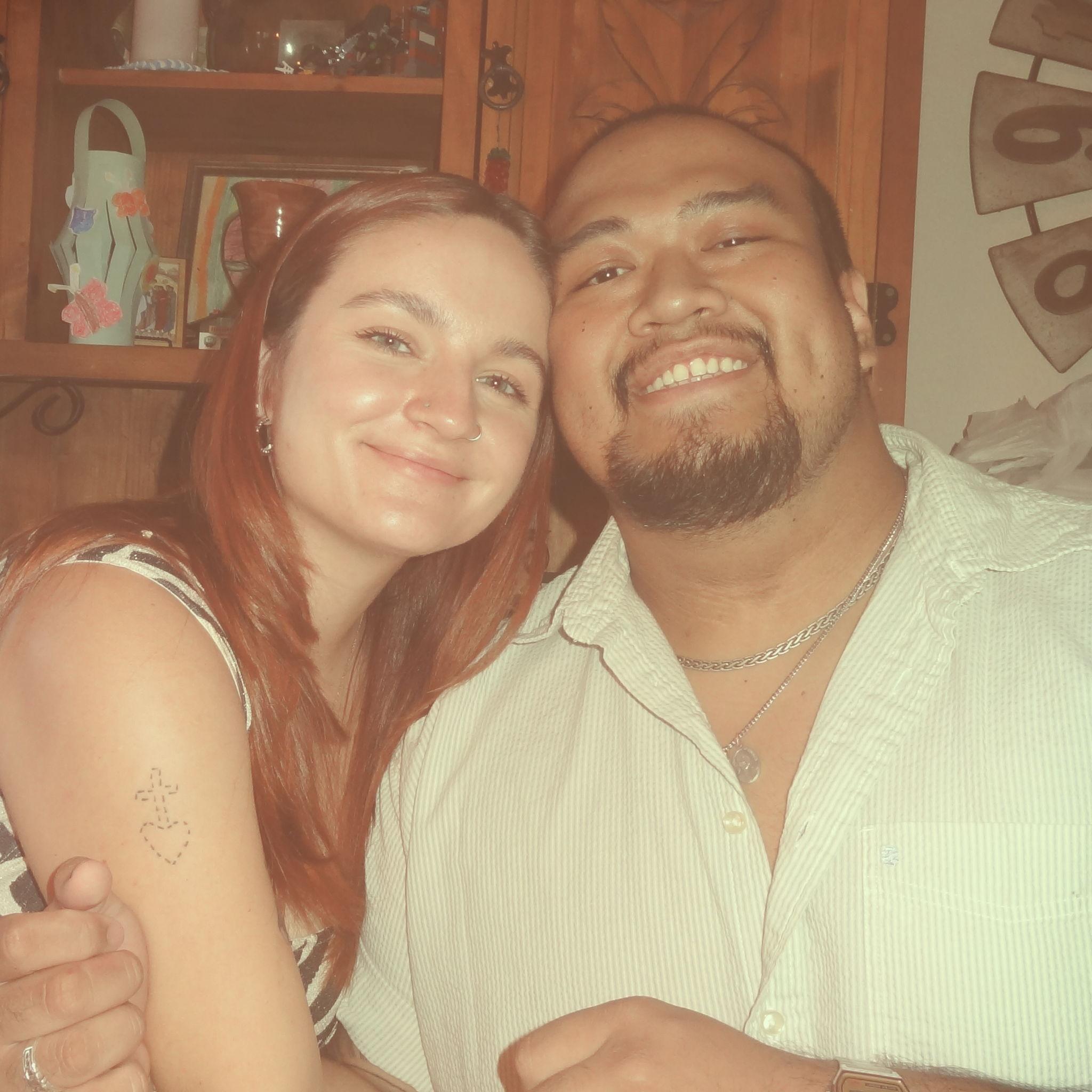 HANS AND I AREN'T LONG DISTANCE ANYMOREEEE!!!! Hans moves to AZ!!