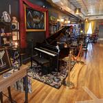 Broadsides Piano Bar