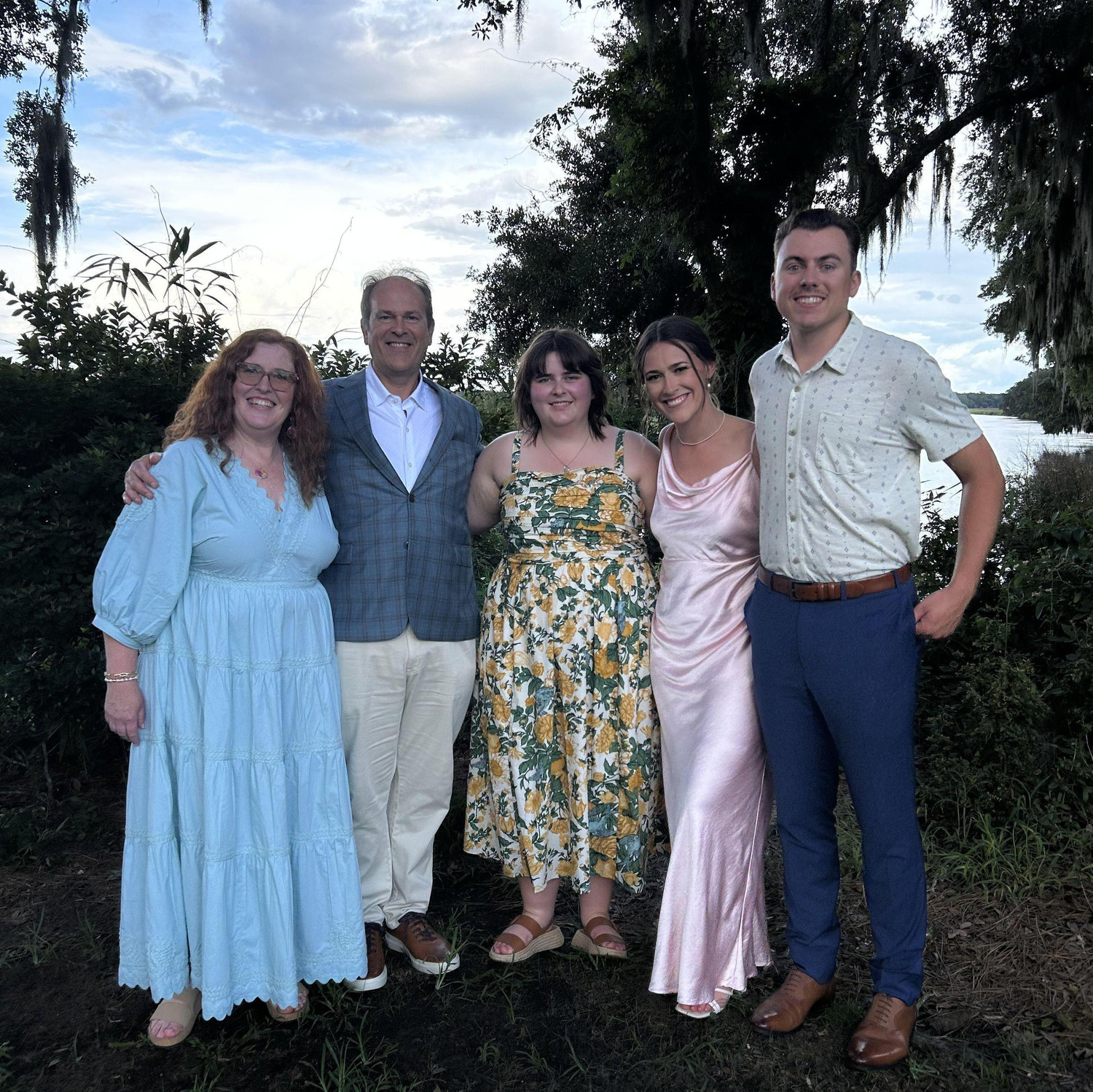 Nothing like a wedding to bond with future family! If we had $1 for every Delta Airlines complaint from an individual in this photo, we'd be getting married at Shore Lodge, all-inclusive!