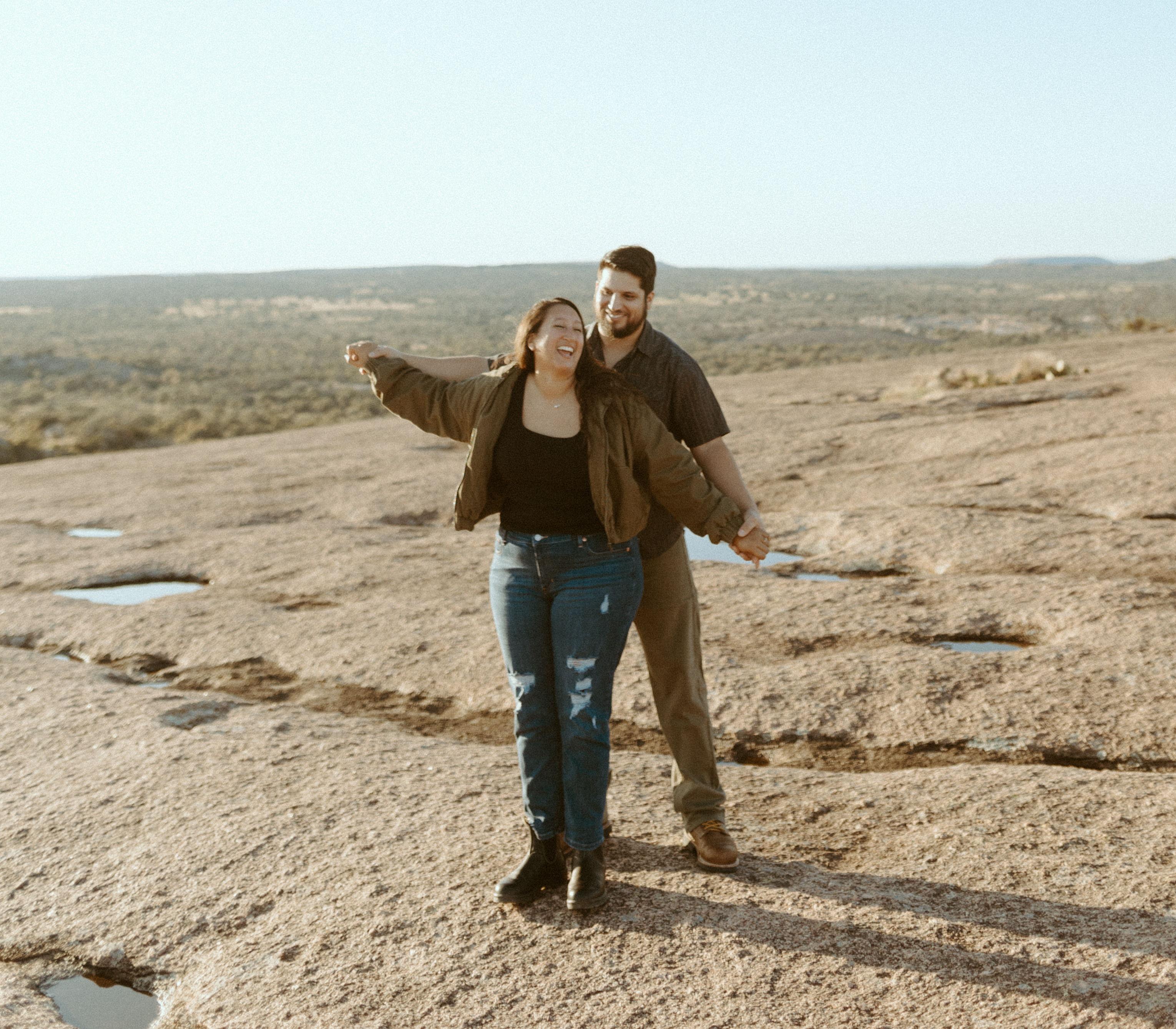 The Wedding Website of Victoria Garcia and Ernesto De La Garza