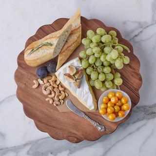 Scalloped Round Footed Board