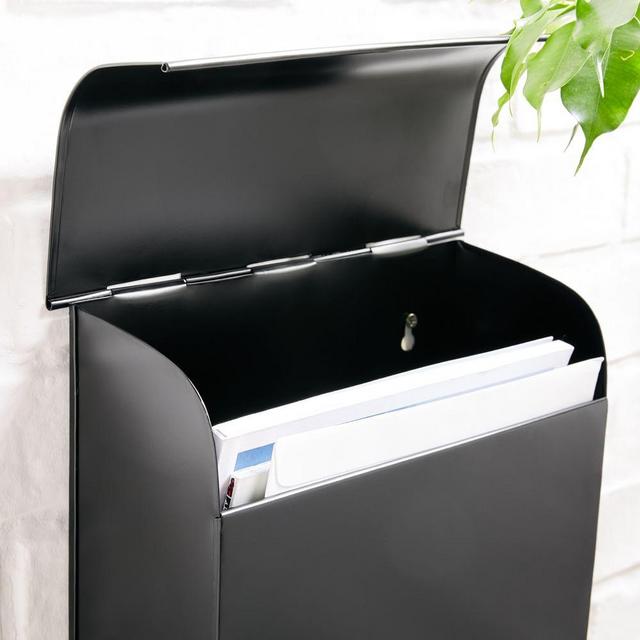 Classic Mounted Mailbox, Black