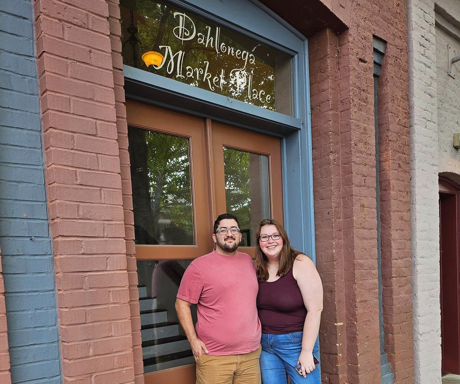 The Wedding Website of Morgan Cark and Roly Machado