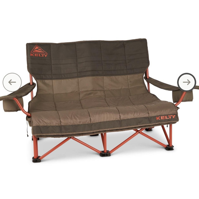 Low Loveseat Nest