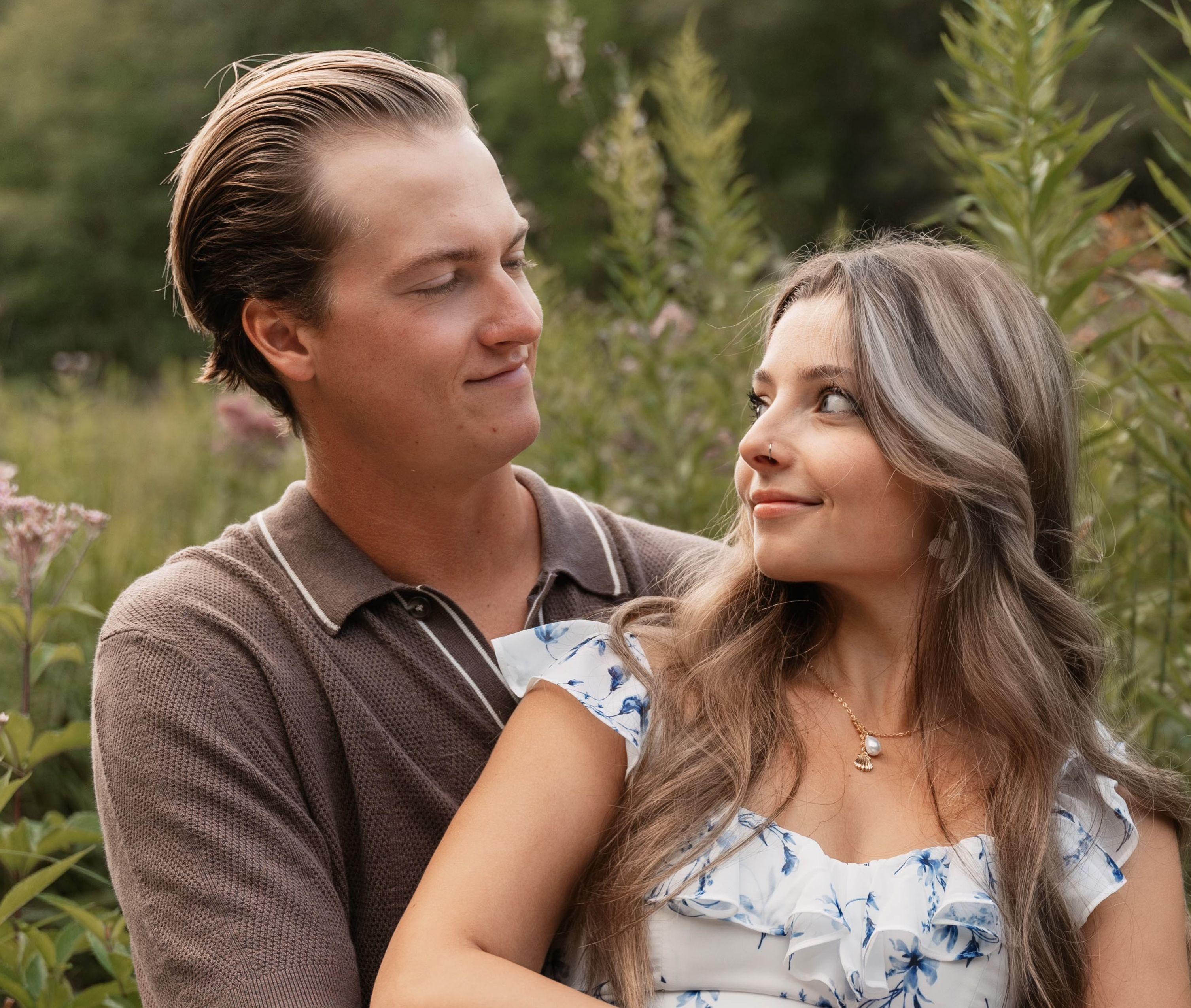 The Wedding Website of Alia Murphy and Gabe Hunter