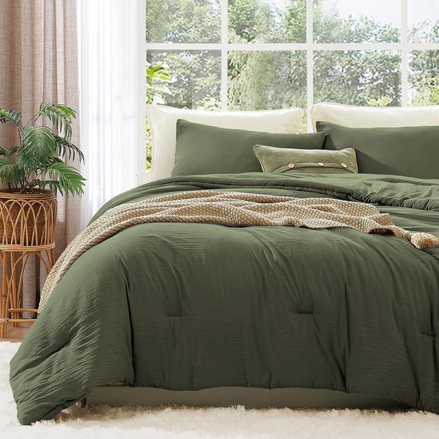 WRENSONGE California King Comforter Set - 3 Pieces Prewashed Olive Green Comforter Soft Lightweight for All Seasons,Down Alternative Comforters Cal King Size with 2 Pillow Shams