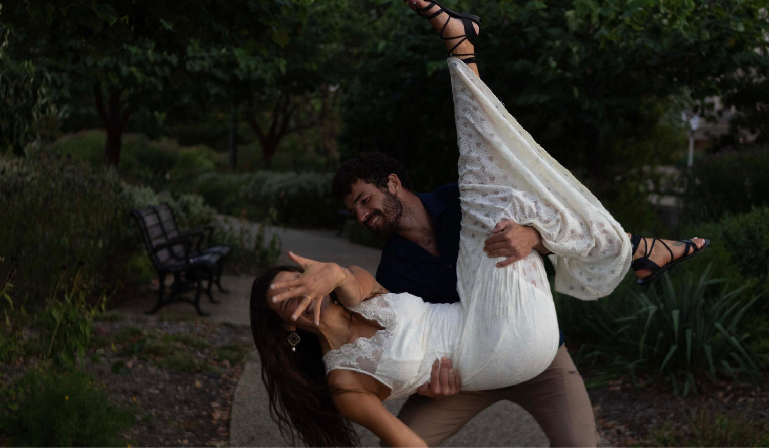 The Wedding Website of Taundi Ginder and Eric Hoover