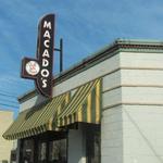 Macado's