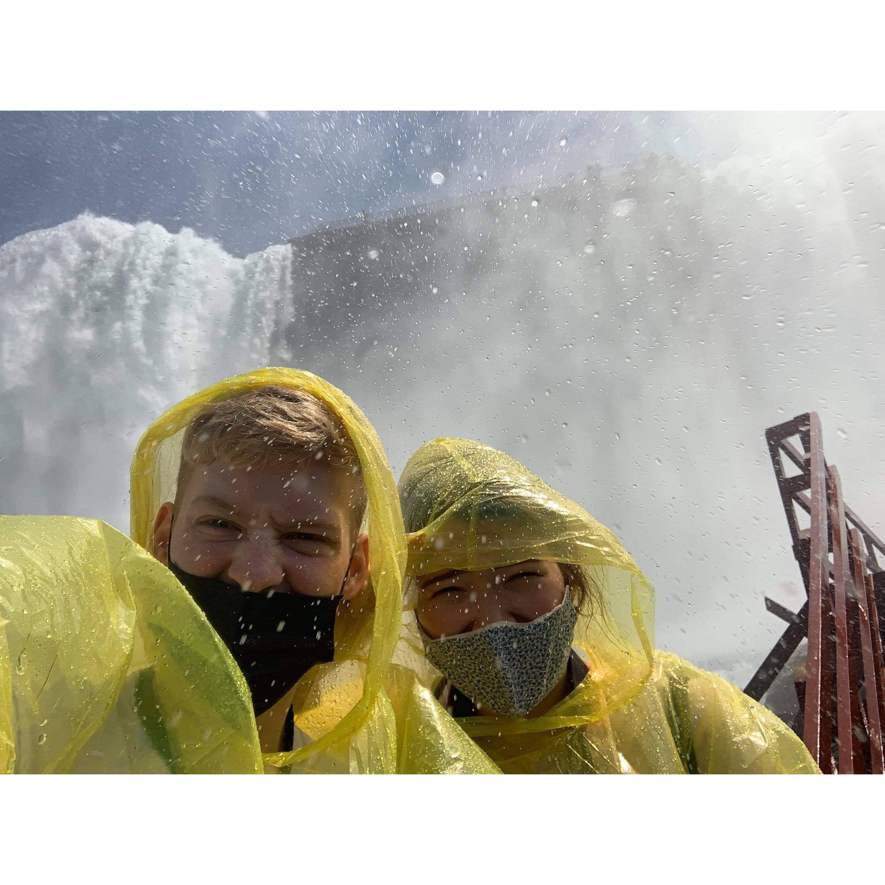 Road trip to Niagara Falls-
2021