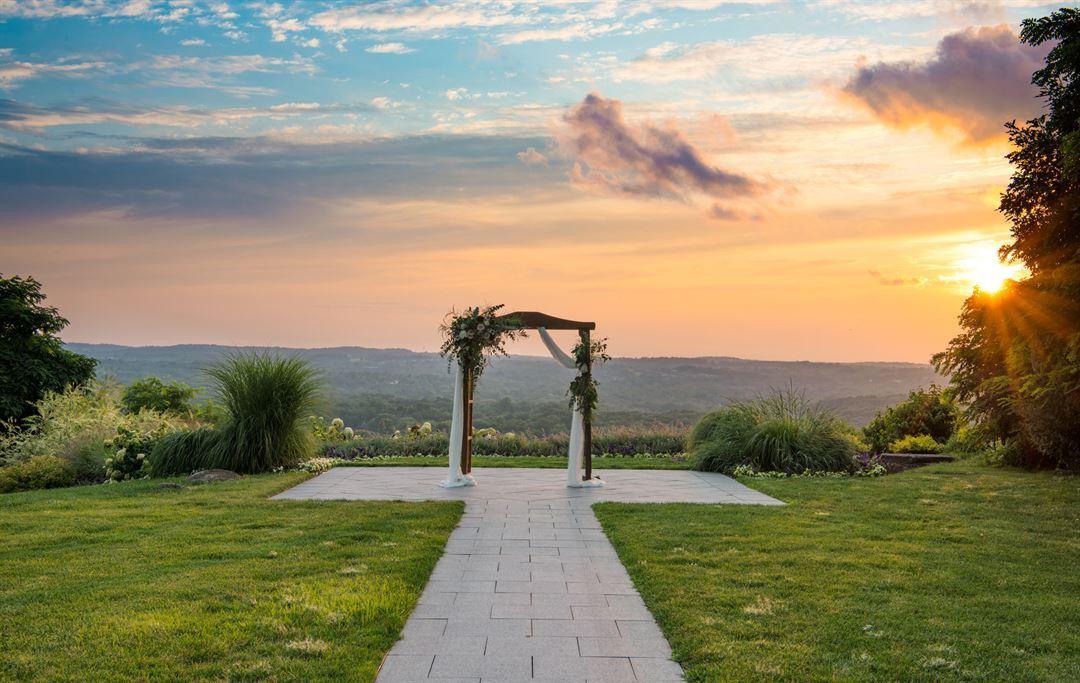 The Wedding Website of Alison Oddi and Sean Martin